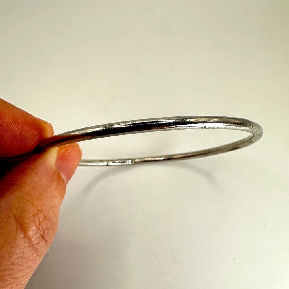 Stamped Mexico ATI 925, solid silver‎ bangle bracelet!